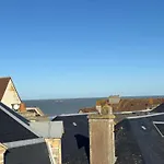 Mulberry Duplex Bien Equipe 2 Petite Vue Sur Plein Centre D'arromanches A 2 Mn De La A Pied Et Pres De Bayeux Au Coeur Des Plages Du Debarquement * ארומנש-לה-באינס
