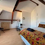 Mulberry Duplex Bien Equipe 2 Petite Vue Sur Plein Centre D'arromanches A 2 Mn De La A Pied Et Pres De Bayeux Au Coeur Des Plages Du Debarquement * ארומנש-לה-באינס