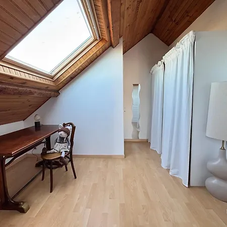 Mulberry Duplex Bien Equipe 2 Petite Vue Sur Plein Centre D'arromanches A 2 Mn De La A Pied Et Pres De Bayeux Au Coeur Des Plages Du Debarquement Arromanches-les-Bains