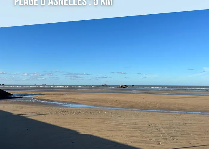 Mulberry Duplex Bien Equipe 2 Petite Vue Sur Plein Centre D'arromanches A 2 Mn De La A Pied Et Pres De Bayeux Au Coeur Des Plages Du Debarquement