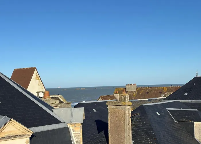 Mulberry Duplex Bien Equipe 2 Petite Vue Sur Plein Centre D'arromanches A 2 Mn De La A Pied Et Pres De Bayeux Au Coeur Des Plages Du Debarquement * Arromanches-les-Bains