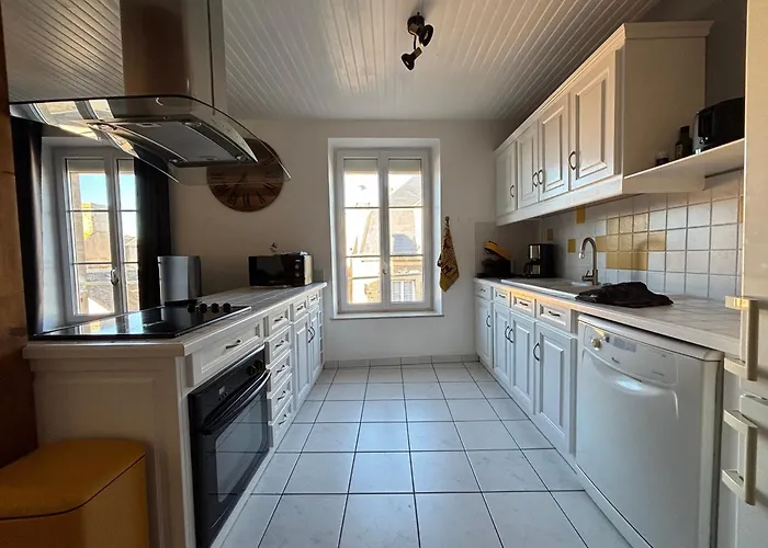 Mulberry Duplex Bien Equipe 2 Petite Vue Sur Plein Centre D'arromanches A 2 Mn De La A Pied Et Pres De Bayeux Au Coeur Des Plages Du Debarquement