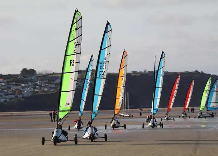 Apartment Mulberry Duplex Bien Equipe 2 Petite Vue Sur Plein Centre D'arromanches A 2 Mn De La A Pied Et Pres De Bayeux Au Coeur Des Plages Du Debarquement Arromanches-les-Bains