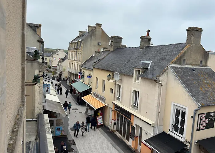 Mulberry Duplex Bien Equipe 2 Petite Vue Sur Plein Centre D'arromanches A 2 Mn De La A Pied Et Pres De Bayeux Au Coeur Des Plages Du Debarquement * Arromanches-les-Bains
